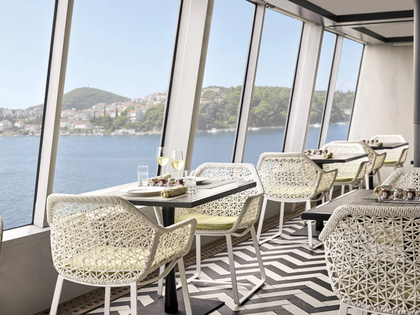 Crystal Cruises, Crystal Symphony, Trident Grill.png